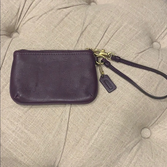Mini leather wristlet/ purse - Picture 2 of 4